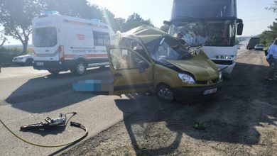 Photo of foto | Un bărbat și o femeie au murit, după ce mașina în care se aflau s-a tamponat cu un autocar pe ruta Chișinău-Kiev