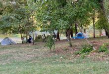 Photo of foto | Mai multe persoane s-ar fi mutat cu traiul în corturi în parcul Valea Trandafirilor din capitală