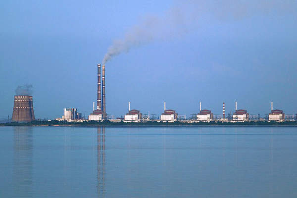 Photo of Zelenski acuză Rusia că pregătește un atac asupra a trei centrale nucleare ucrainene