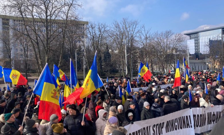 Photo of Socialiștii au cerut la un protest demisia Maiei Sandu. Reacția lui Igor Grosu