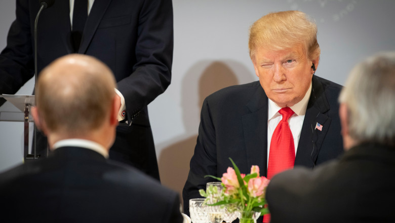 Photo of Trump spune că nu îl mai vrea pe Zelenski la negocieri: „Ucraina nu are nicio carte în mână”