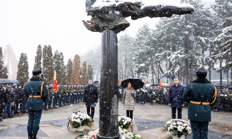 Photo of foto, video | Ziua Memoriei și Recunoștinței: Eroii conflictului armat de pe Nistru, comemorați la Chișinău