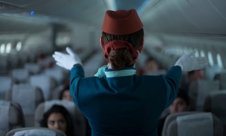Photo of Pasagera unei aeronave, condamnată penal pentru că a agresat o însoțitoare de bord