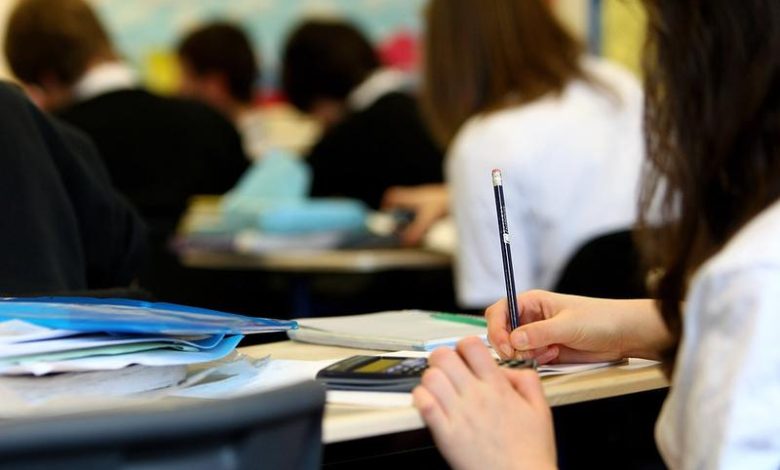 Photo of Mai multă flexibilitate pentru elevi: Curriculum și discipline noi în licee din 1 septembrie 2025