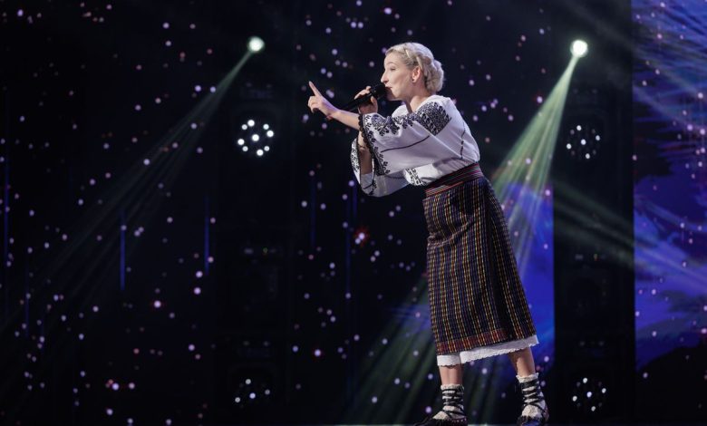 Photo of video | O moldoveancă a ridicat sala în picioare la „Românii au talent”. Are o poveste de viață impresionantă