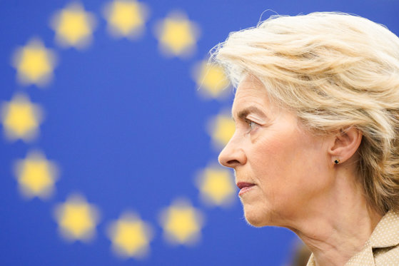 Photo of Ursula von der Leyen: Vom sprijini Ucraina, în timp ce vom face o creştere a apărării europene