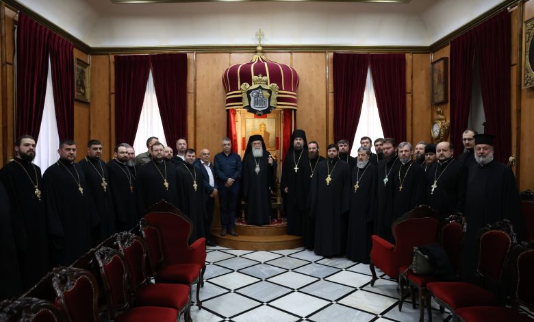 Photo of Un grup de preoți moldoveni s-a întâlnit la Ierusalim cu un propagandist al lui Putin