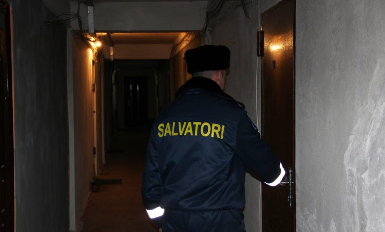 Photo of Descoperire tragică la Vadul lui Vodă: patru oameni, descoperiți fără suflare într-o casă