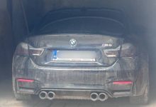 Photo of video | Drifturi ilegale în PMAN: Un minor a luat mașina fără acordul părinților. Bolidul, dus la parcarea specială, iar tatăl – amendat