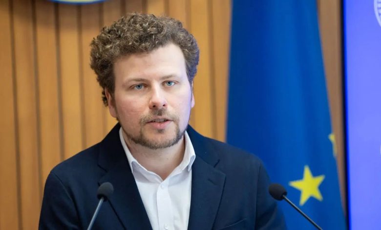 Photo of video | Propagandă printre profesori: Ministrul Educației, detalii despre cadrele instruite de „Evrazia”