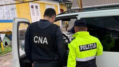 Photo of CNA anunță detalii despre perchezițiile din nordul țării: doi polițiști reținuți, nouă persoane bănuite în dosare de corupție