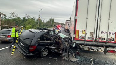 Photo of foto | Accident la graniță soldat cu răniți: Un autoturism moldovenesc a intrat într-un TIR