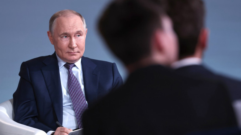 Photo of Putin afirmă că se gândește la un succesor