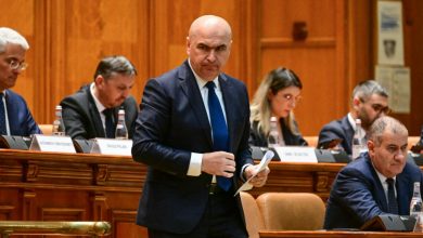 Photo of România are un nou guvern cu puteri depline condus de Ilie Bolojan