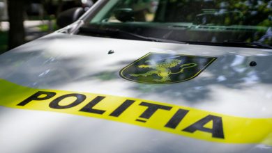 Photo of Cadavrul unui bebeluș, recuperat dintr-o fântână. L-ar fi aruncat propria mamă