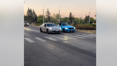Photo of video | Șoferii care au organizat ilegal o cursă cu mașini și au pus în pericol viața unui pieton, identificați. Cu ce pedepse s-au ales