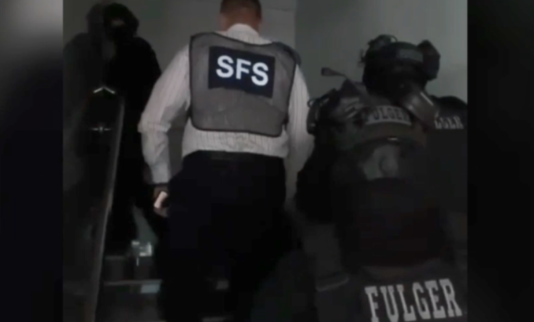 Photo of video | Percheziții la o companie suspectată că a prejudiciat bugetul public cu peste 2 milioane de lei