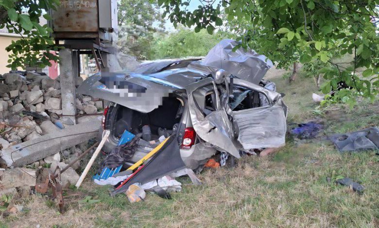 Photo of foto | Grav accident la Drochia: Doi bărbați au murit