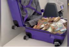 Photo of Bărbatul prins cu jumătate de milion de euro într-o valiză, afiliat partidului Șor, condamnat la închisoare