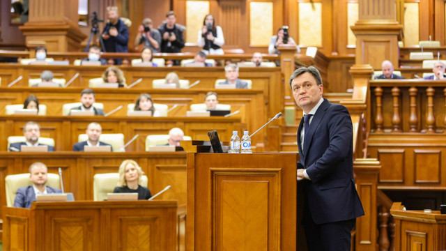 Photo of Start de campanie: miniștrii candidați la parlamentare, suspendați din funcții