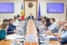Photo of Mai mulți oficiali, suspendați temporar din funcții în contextul alegerilor parlamentare din toamnă