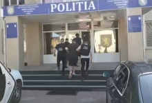 Photo of video | Escrocherii online: o femeie a fost înșelată cu 130.000 lei. Doi tineri au fost reținuți