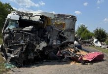 Photo of Grav accident la Telenești: Un salvator a murit, iar alte trei persoane au ajuns la spital