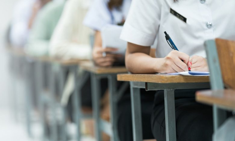 Photo of Elevii din școlile alolingve vor studia în regim multilingv până în 2030, potrivit planului MEC