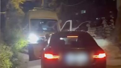 Photo of video | A blocat ambulanța în urgență și a folosit limbaj necenzurat. Șoferul BMW-ului, sancționat de Poliție