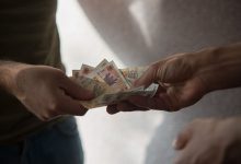 Photo of Ministrul Educației cere raportarea colectărilor ilegale în școli și grădinițe. Perciun îndeamnă părinții să sesizeze CNA