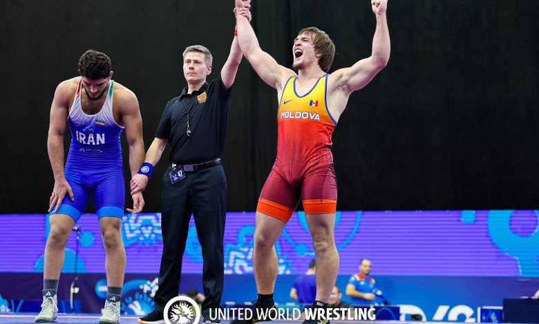 Photo of Sportivul Eugen Mihălcean, vicecampion mondial la lupte libere în categoria sub 23 de ani