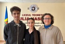 Photo of Doi elevi din R. Moldova au câștigat primul loc la un concurs internațional de AI