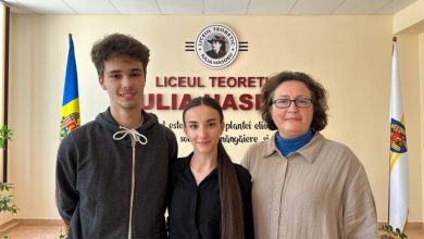 Photo of Doi elevi din R. Moldova au câștigat primul loc la un concurs internațional de AI