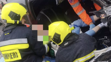 Photo of Impact violent în nordul țării: un BMW s-a izbit de un copac, șoferul a fost descarcerat