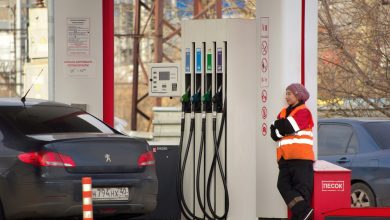 Photo of Țara petrolului caută benzină peste hotare: Moscova apelează la Asia după ce ucrainenii au distrus 40% dintre rafinării