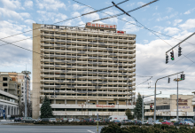 Photo of Riscul clădirii abandonate a fostului Hotel „Național”. Poliția afirmă că a făcut numeroase sesizări