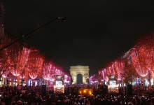 Photo of video | Magia Crăciunului a învăluit deja Parisul. Sute de mii de oameni au luat parte la aprinderea luminițelor