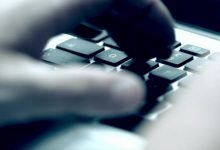 Photo of O îngrijitoare moldoveancă, achitată după ce a fost acuzată că a profitat de o bătrână din Italia