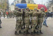 Photo of foto | Ilie Ilașcu a fost înmormântat cu onoruri militare la București