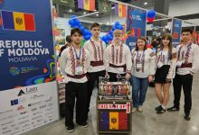 Photo of „Au scris din nou istorie”: Maia Sandu a felicitat tinerii din R. Moldova care au cucerit aurul la robotică