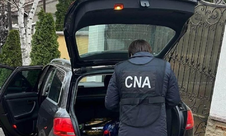 Photo of ultima oră | CNA descinde din nou în dosarul permiselor auto din raionul Călărași
