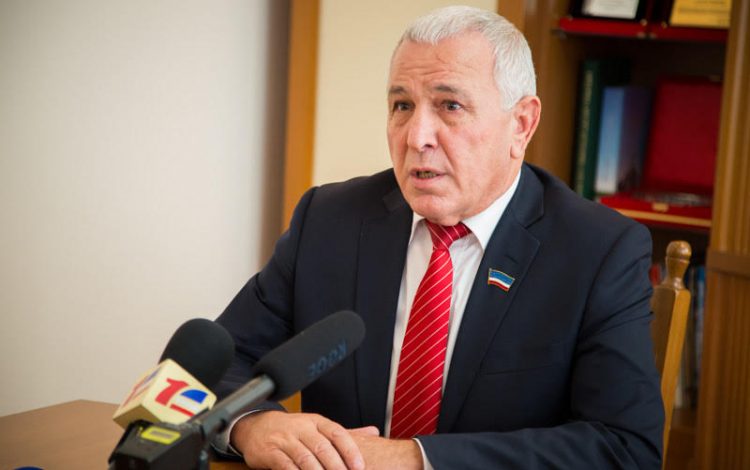 Photo of Constantinov a fugit înainte de verdict: „A schimbat trei automobile pentru a ajunge în Transnistria”