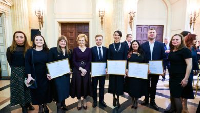 Photo of Mai multe personalități din R. Moldova, premiate de Familia Regală a României