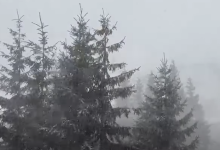 Photo of video | Patru moldoveni au rămas blocați în Munții Făgăraș. Intervenția salvatorilor, amânată din cauza vremii