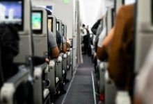 Photo of O familie ar fi urcat cu bunica decedată în avion. A spus echipajului că se simte rău