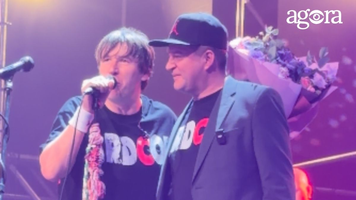 video | Ion Ceban, huiduit la Arena Chișinău în timp ce încerca să transmită un mesaj de felicitare