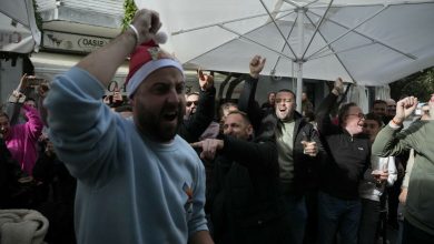 Photo of video | Locuitorii unui sat devastat de un incendiu au câștigat 468 de milioane de euro la loteria de Crăciun