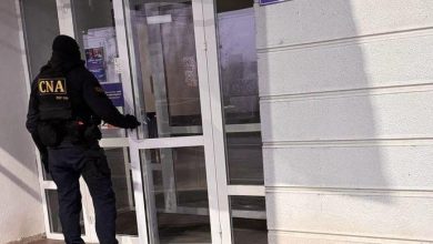 Photo of ultima oră, update, foto | Percheziții la posturile vamale Leușeni și Cahul: Șapte angajați, reținuți. Reacția Serviciului Vamal