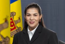 Photo of Anastasia Nichita renunță la mandatul de deputat PAS: „Oricât de puternici am fi, nu putem fi în toate locurile în același timp”