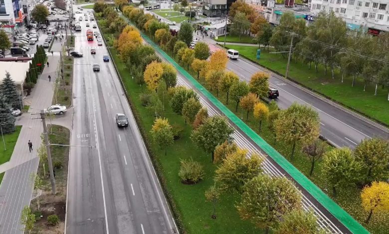 Photo of video | Piste pentru bicicliști și benzi dedicate: Bulevardul Mircea cel Bătrân va fi reamenajat în următorii doi ani